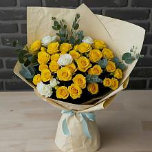 Букет цветов из:  Розы в Зорино