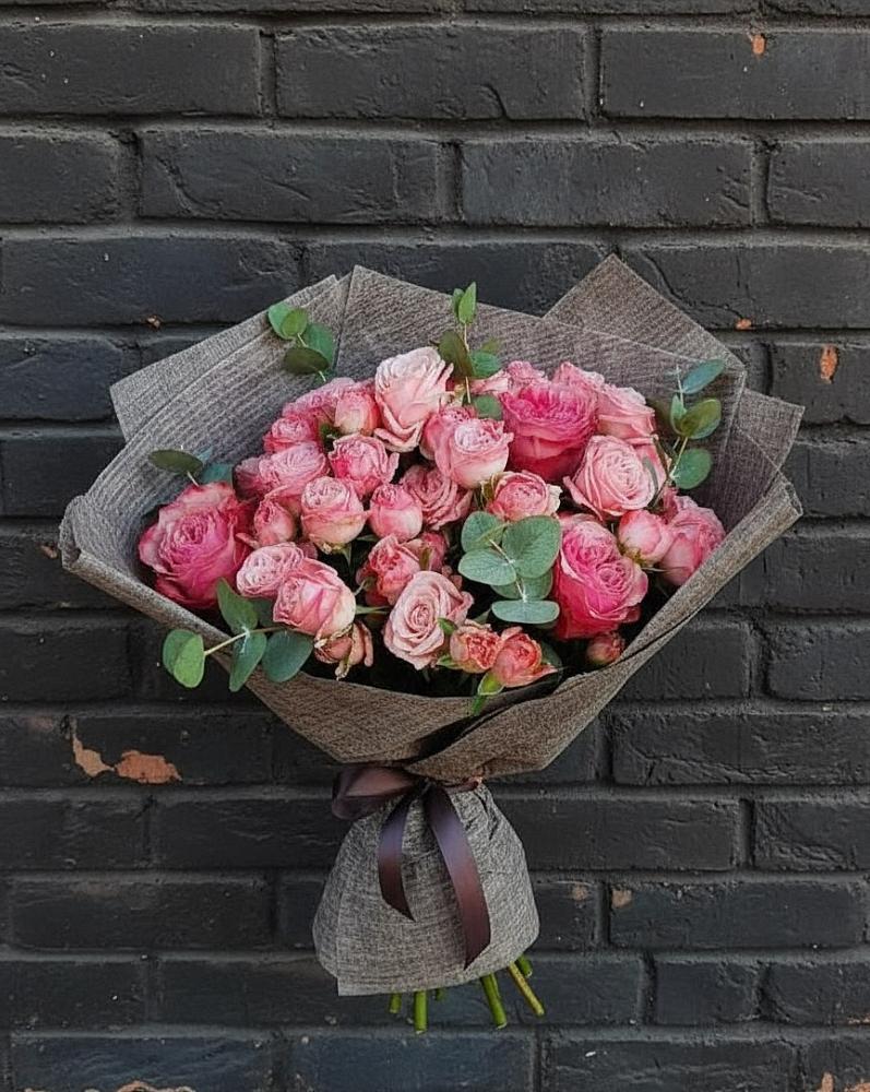 Букет цветов из: Розы в Зорино