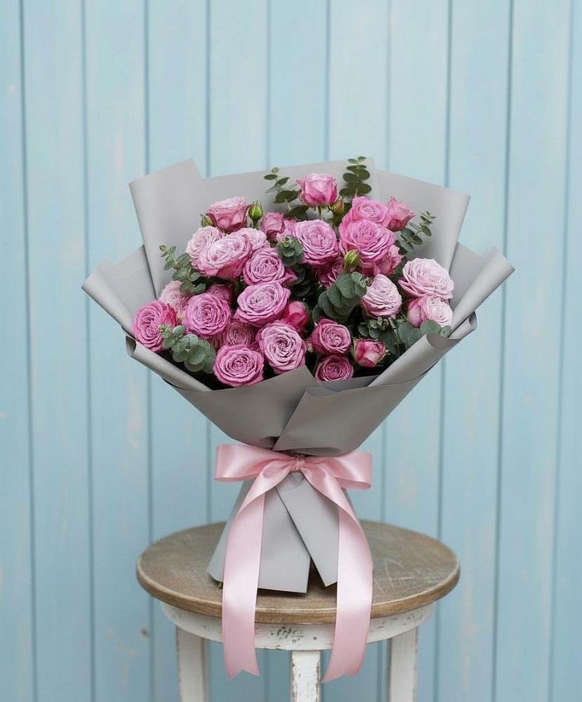 Букет цветов из: Розы в Зорино