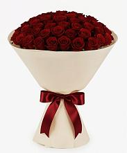 Букет 101 Бордовая роза Блэк Бакарра в Зорино