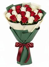Букет Микс из красных и белых роз #REPLACE_PRED# Зорино
