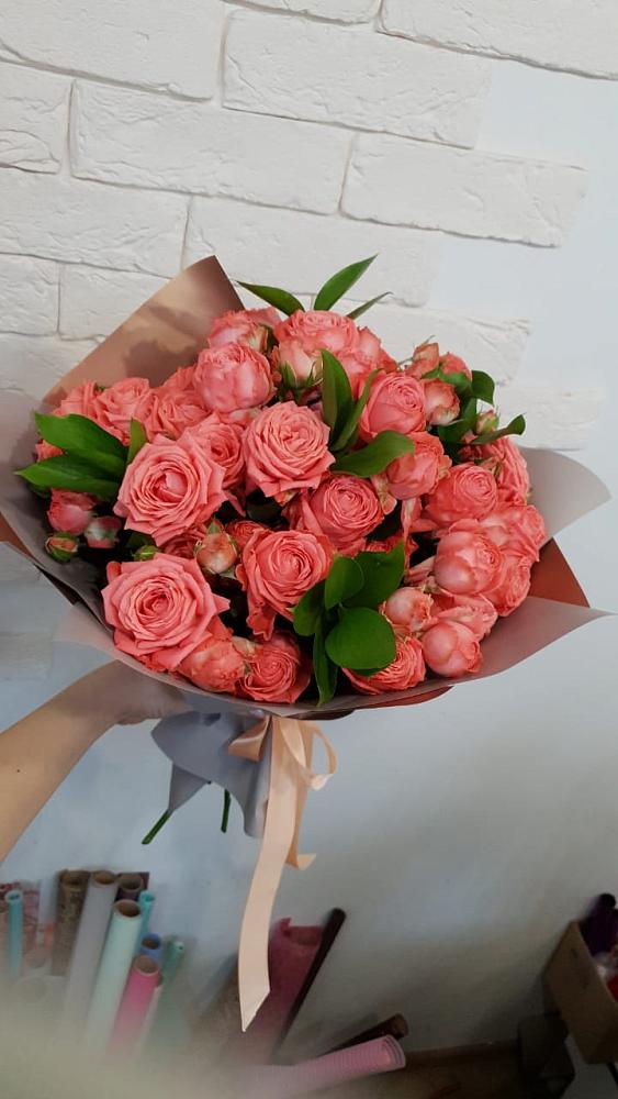 Букет цветов из: Розы в Зорино