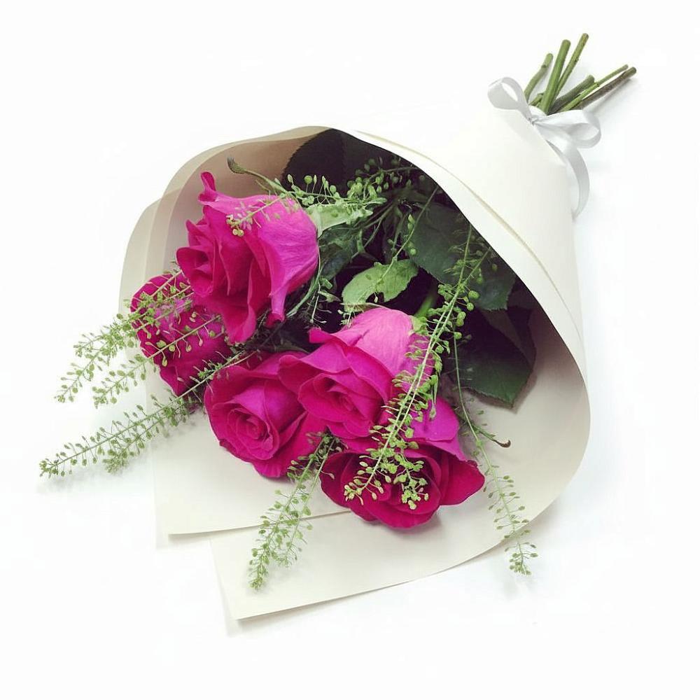 Букет цветов из: Розы в Зорино