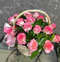 Цветочная композиция из Розы в корзине #REPLACE_PRED# Зорино