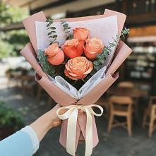 Букет цветов из:  Розы #REPLACE_PRED# Зорино