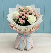 Букет цветов из:  Розы в Зорино