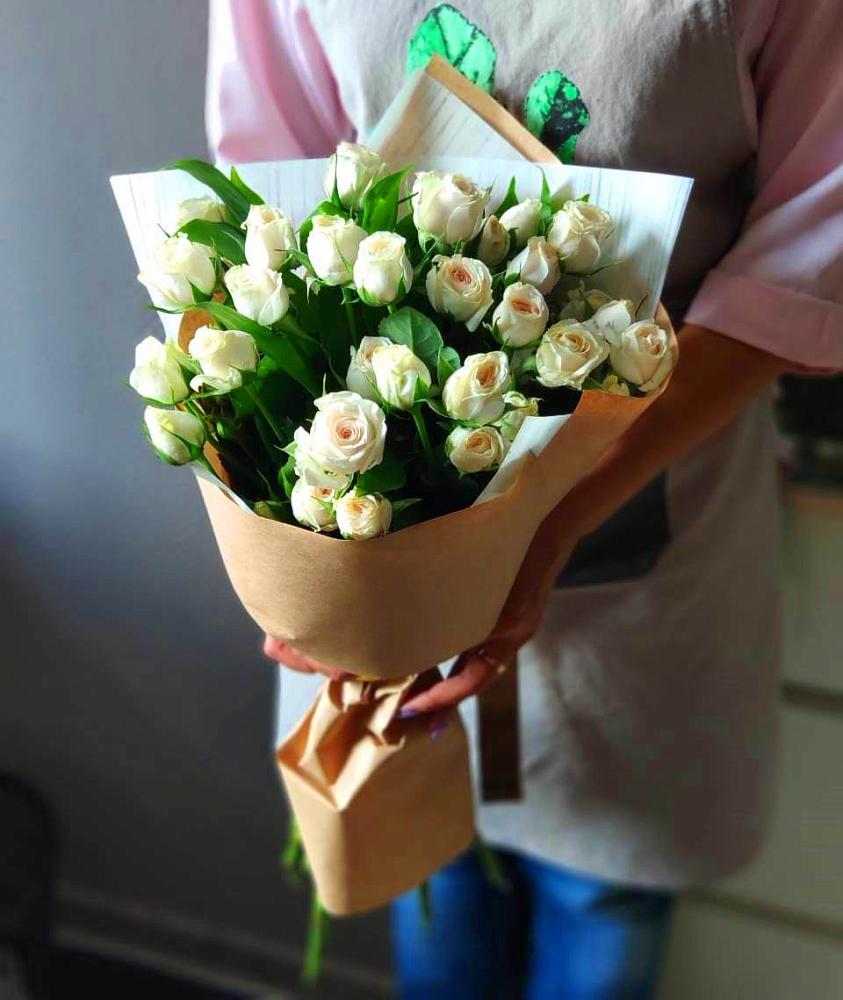 Букет цветов из: Розы в Зорино