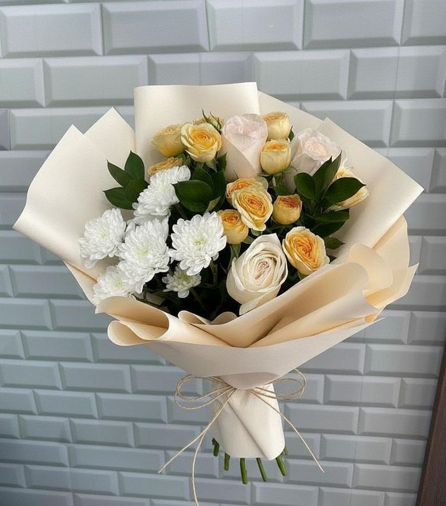 Букет цветов из: Розы и Хризантемы в Зорино