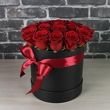 Цветочная композиция из Розы в шляпной коробке #REPLACE_PRED# Зорино