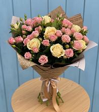 Букет цветов из:  Розы в Зорино