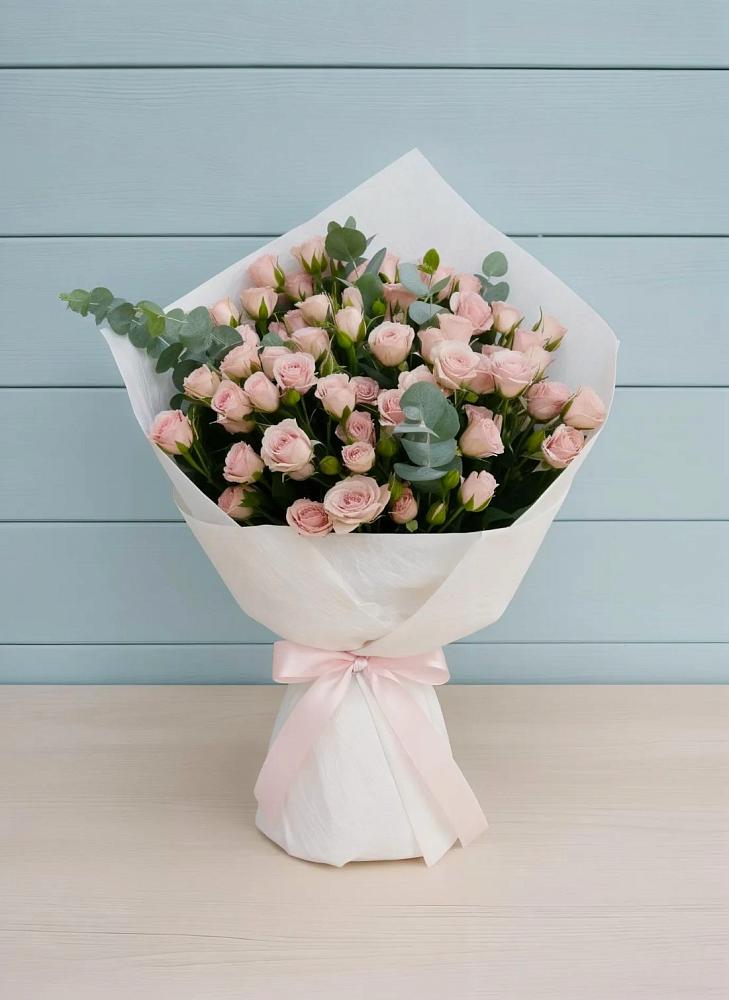 Букет цветов из: Розы в Зорино