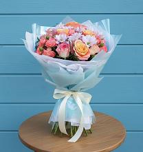 Букет цветов из:  Хризантемы и Розы в Зорино