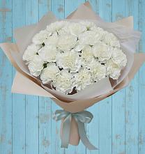 Букет цветов из:  Гвоздики в Зорино
