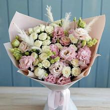 Букет цветов из:  Альстромерии и Розы в Зорино